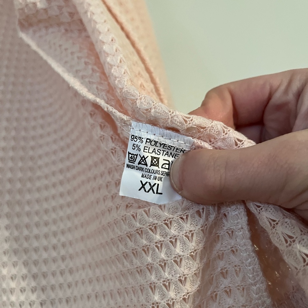 Elegant Pink Waffle Knit Cardigan - Picture 2 of 2